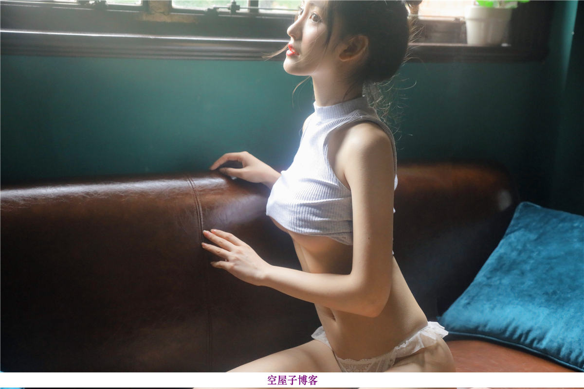 079ca74dde28d6283eff2ec08f917999.jpg