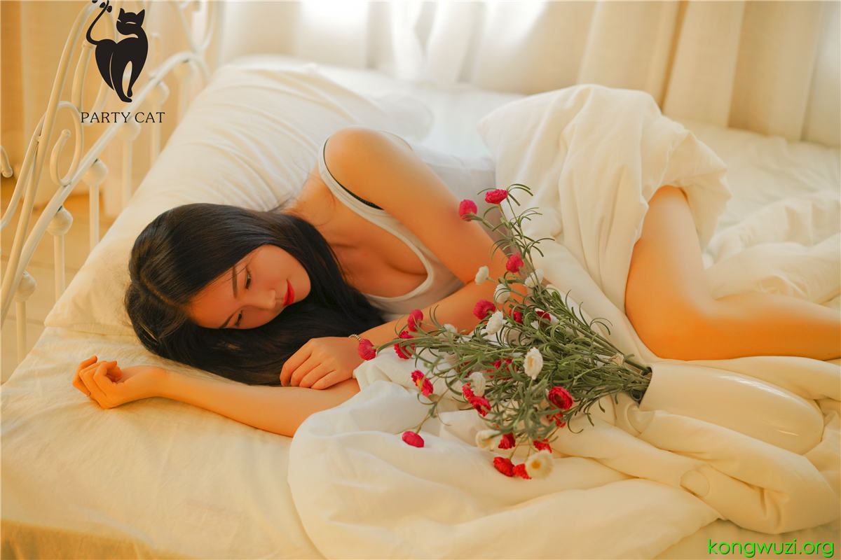 115b7a9906efbc5cbbcccbe47e530f73.jpg