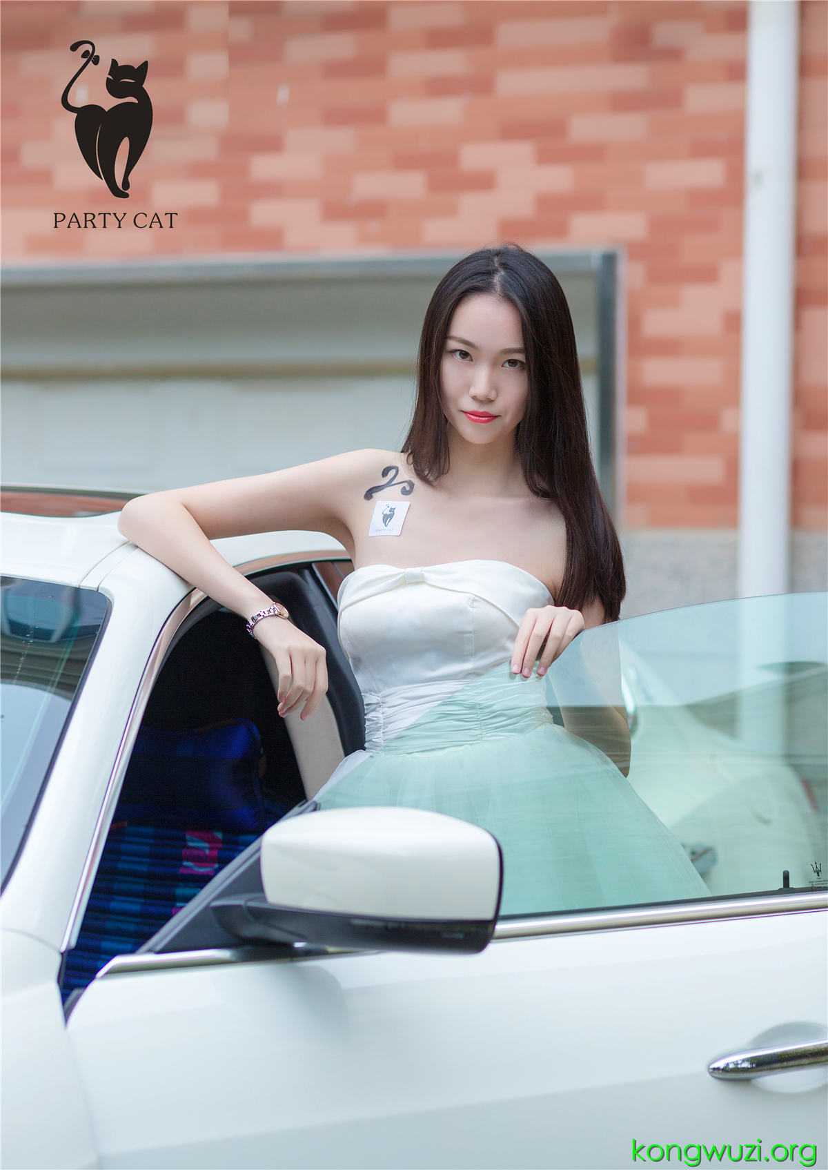 b2acb52525dfd3f629052ea744da7267.jpg