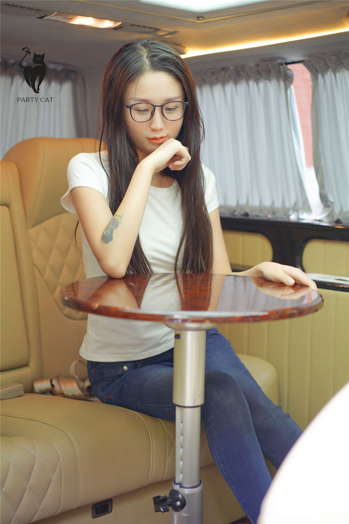 c191eee90991edf28542c6a36f2d8957.jpg