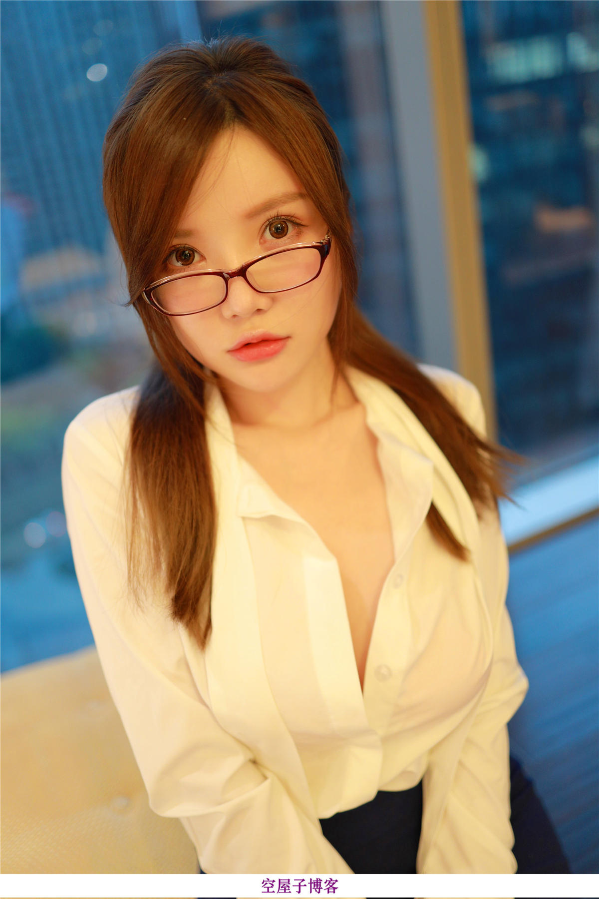 52f08b785bb154f8c5ea30d2adef392c.jpg