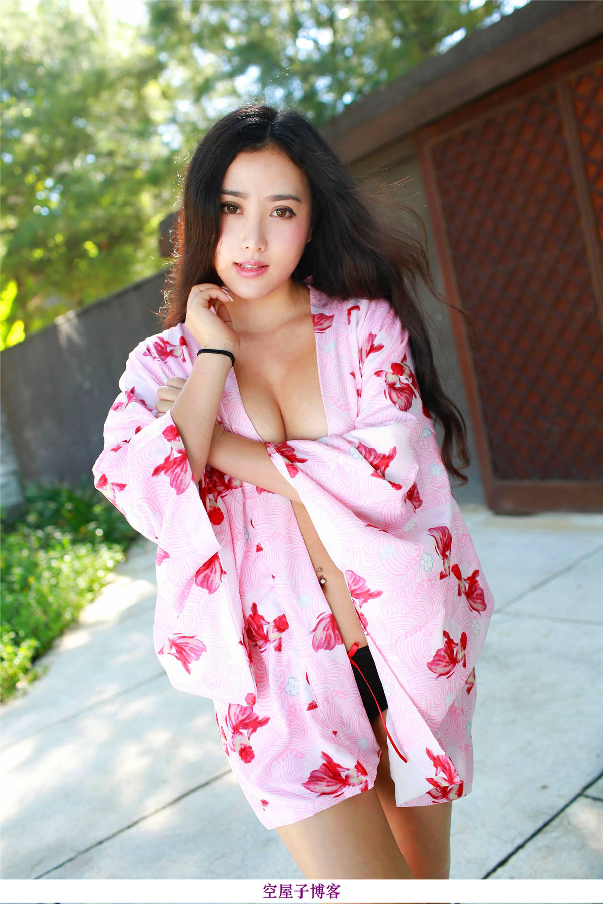 2ce0fb17de4b30000f6a057cbc068b5e.jpg