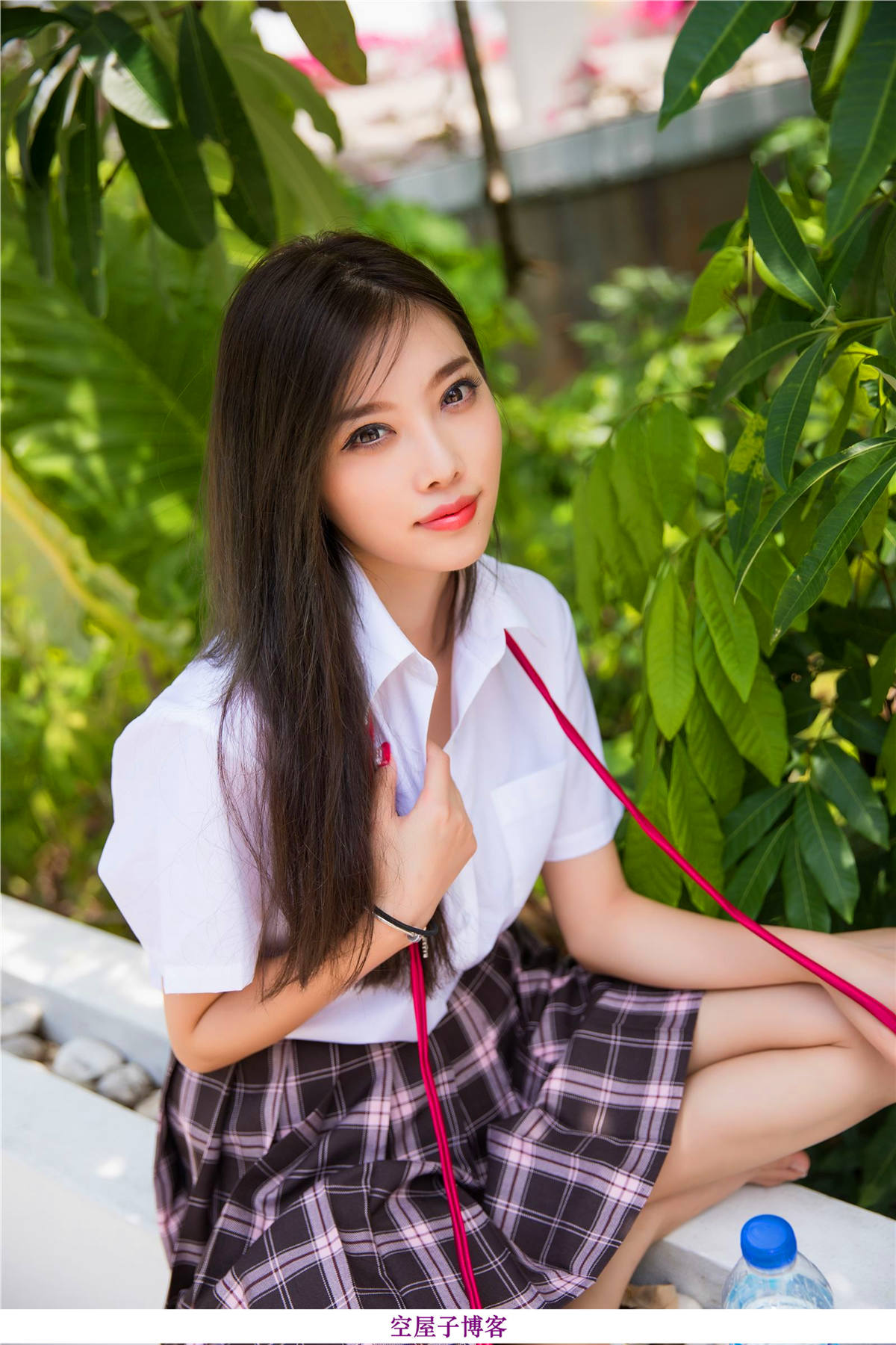 fb8a76bfea0f650156ae61cfa05dbdd9.jpg