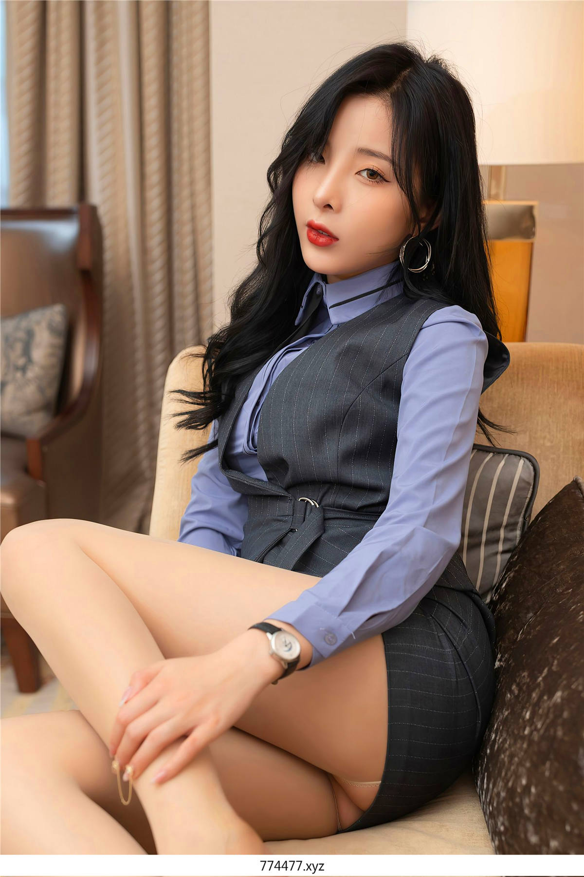02153407 14 F28