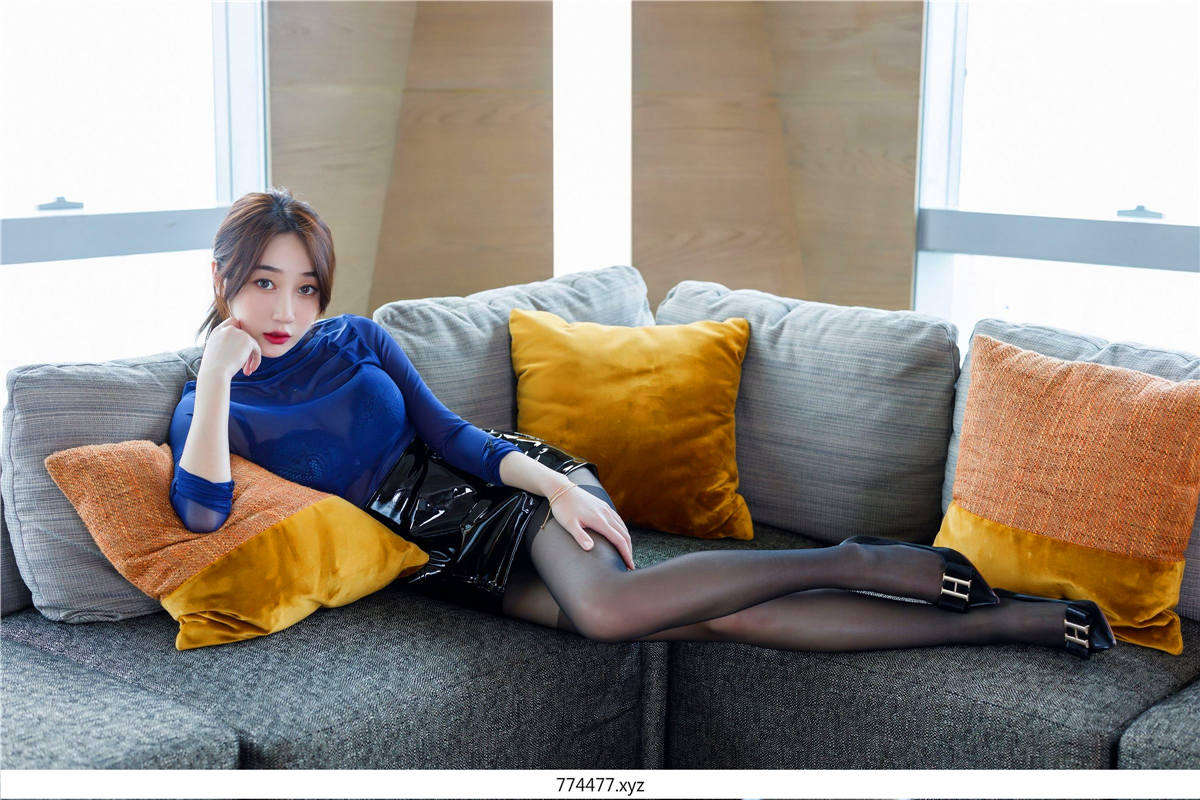 01194213 9 4F3