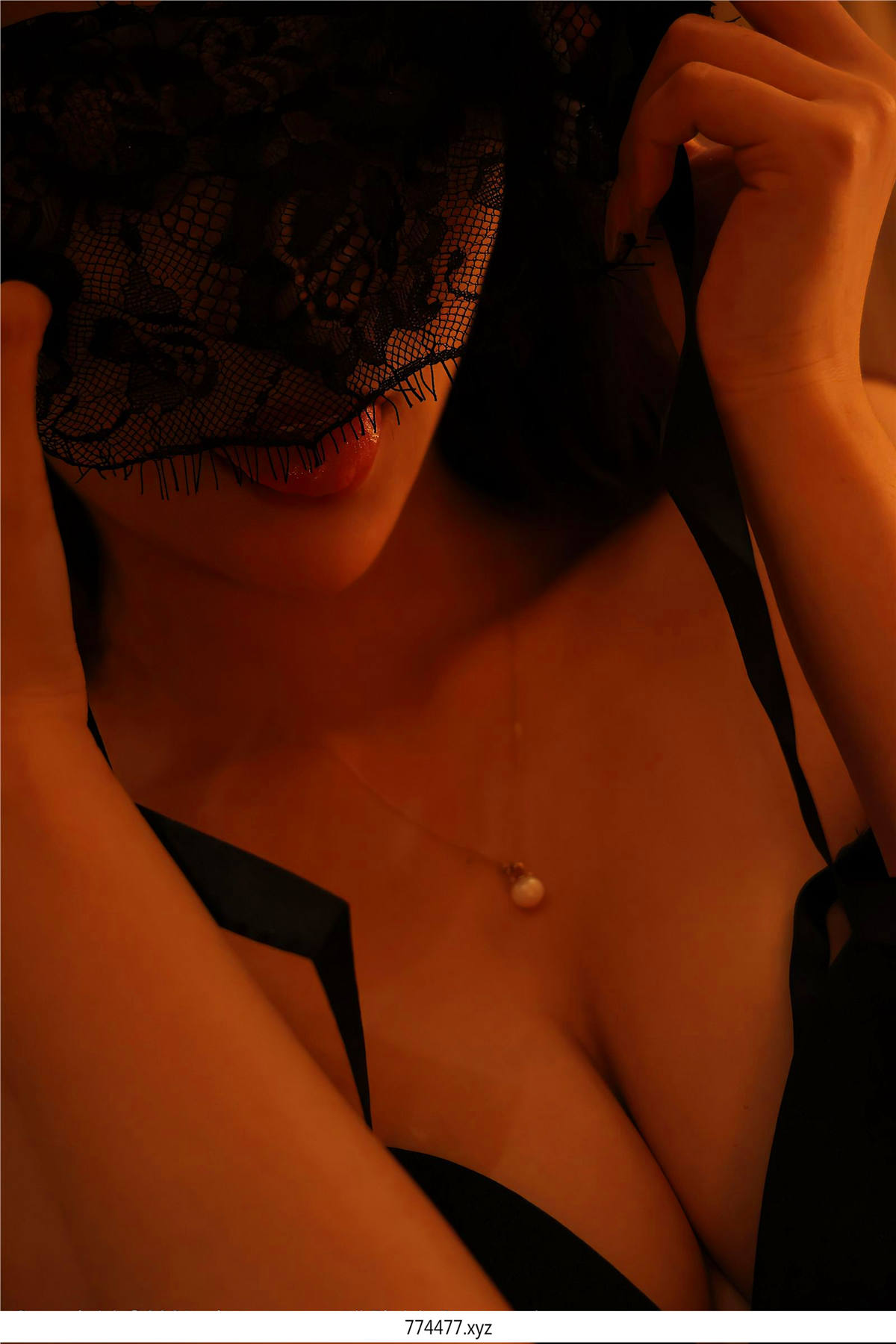 22150026 8 3F2