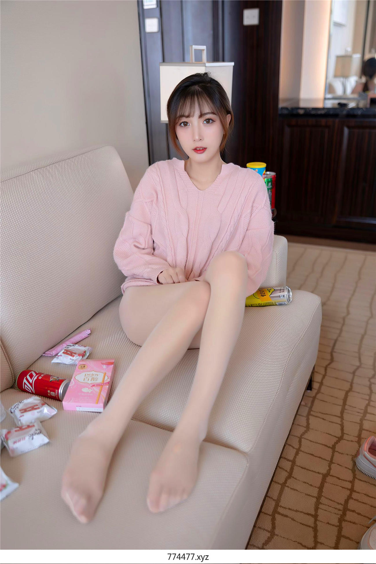 221JT9 M 4624