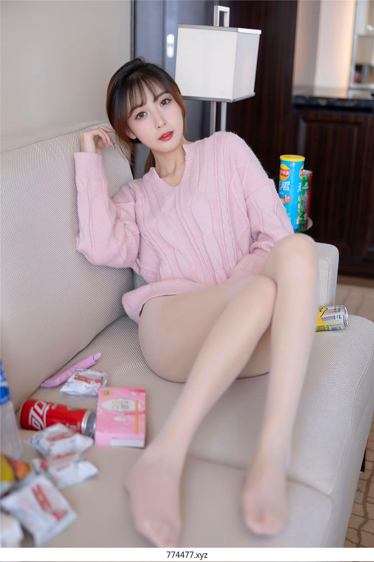 221JT9 2 4204