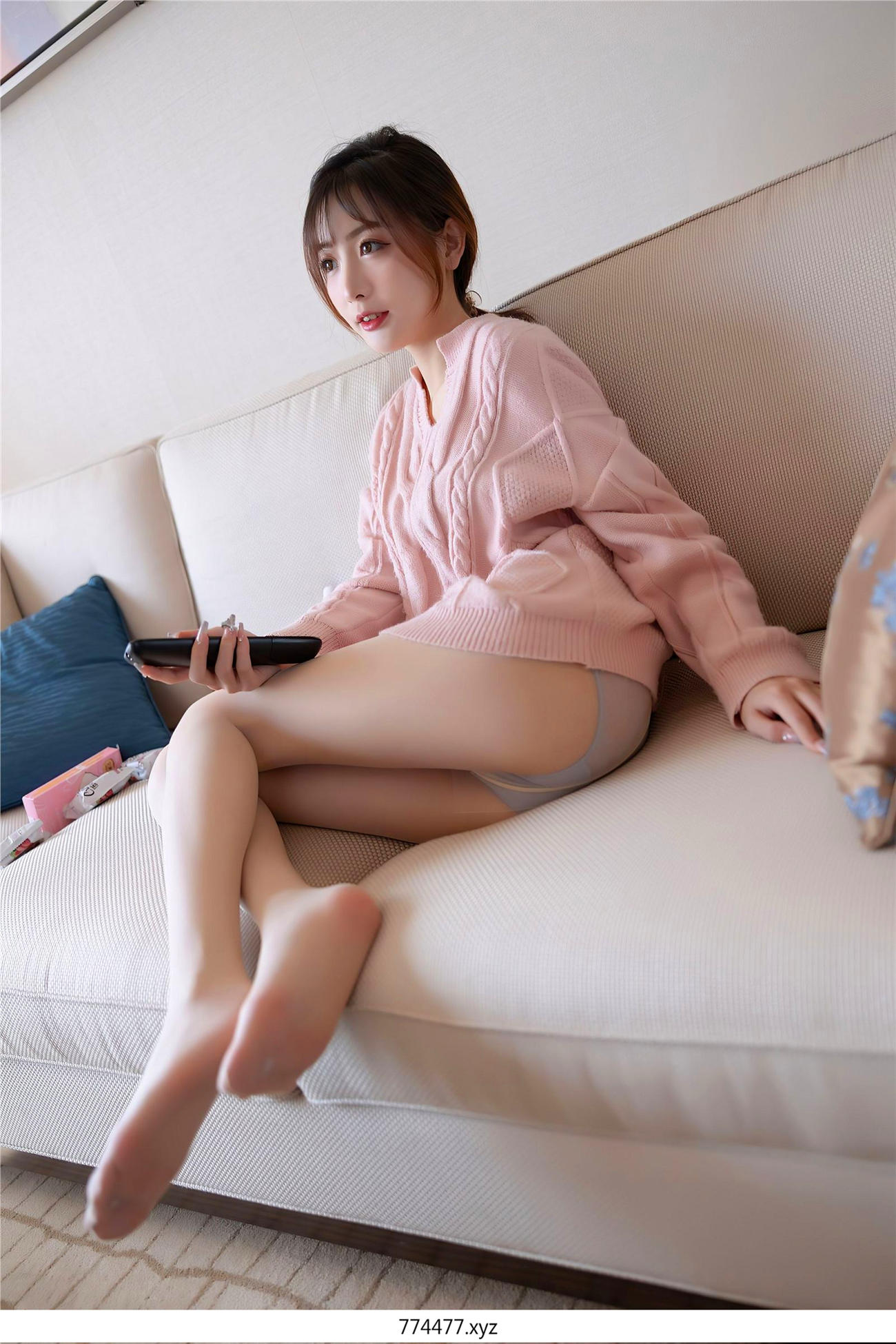 221JT9 13 1310