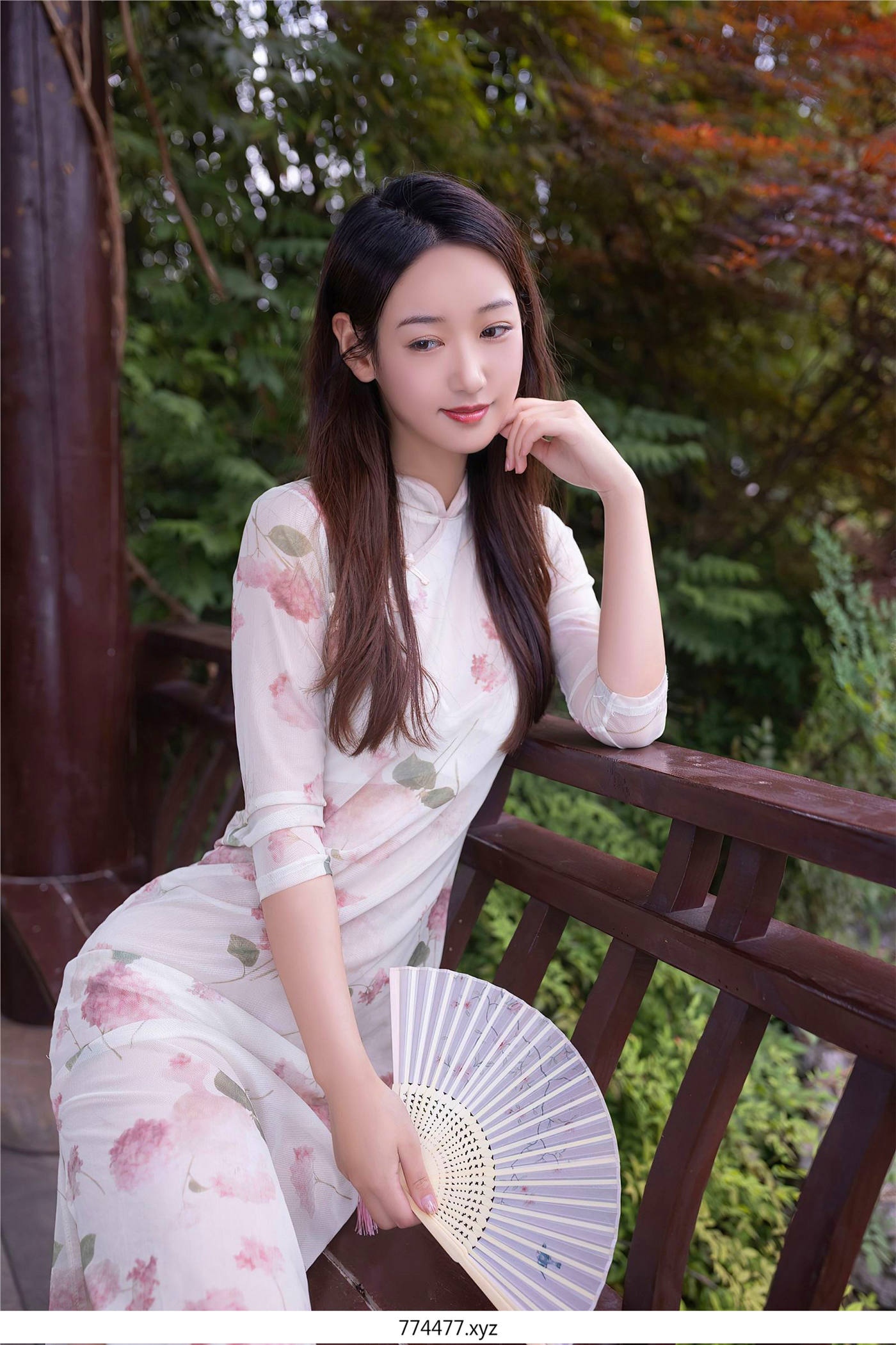 72a6340513a176f2cf759781ff817367.jpg