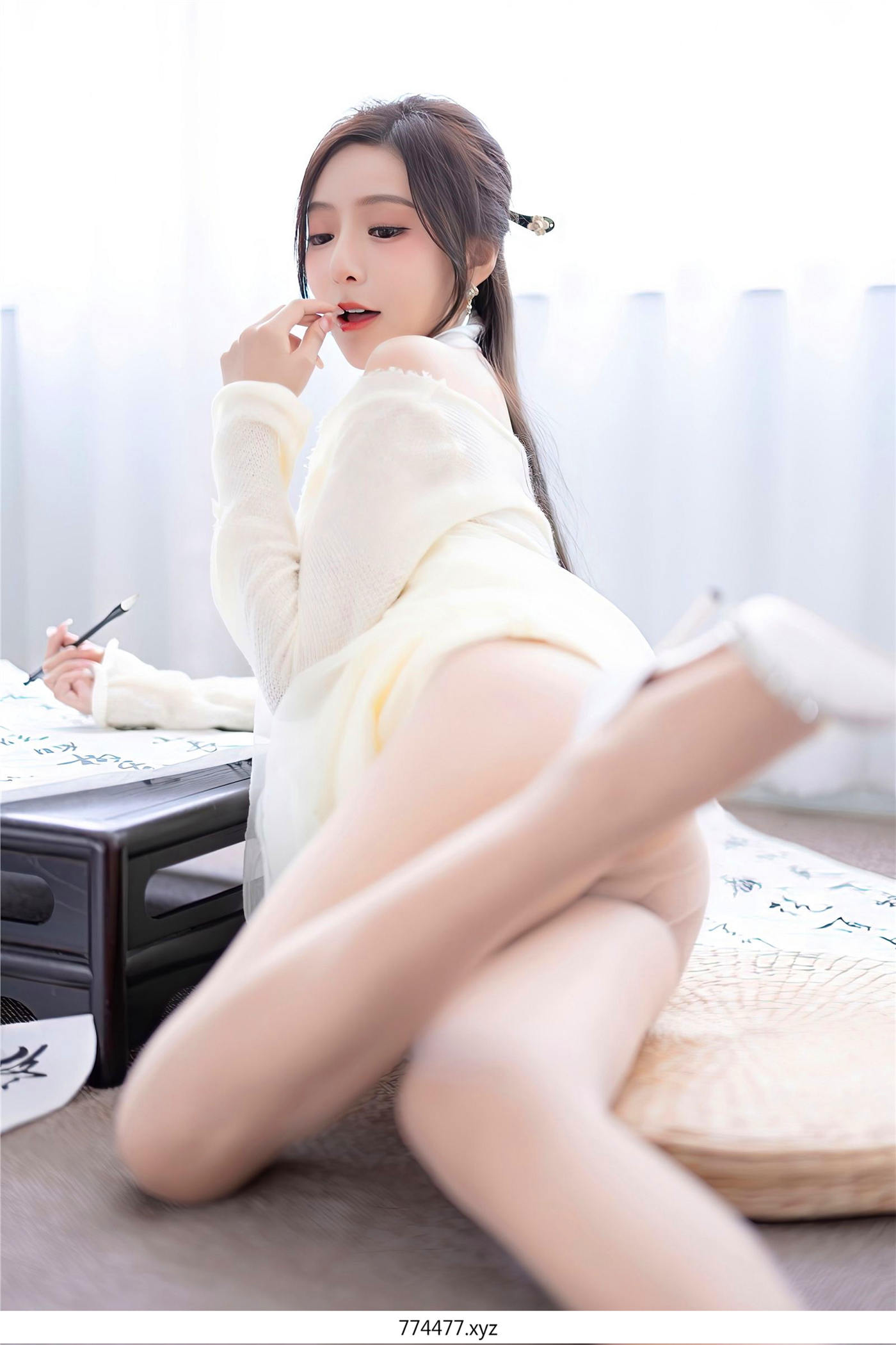 71f05a148d05ebcec13381eb43a50bb5.jpg