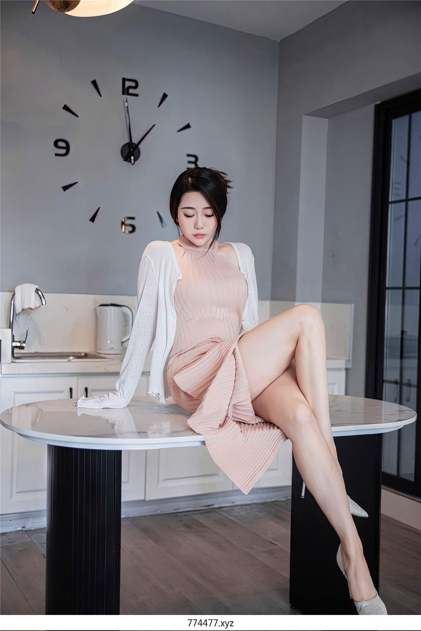 270b2d8a680ed944a4c17d3a26e2cc4a.jpg
