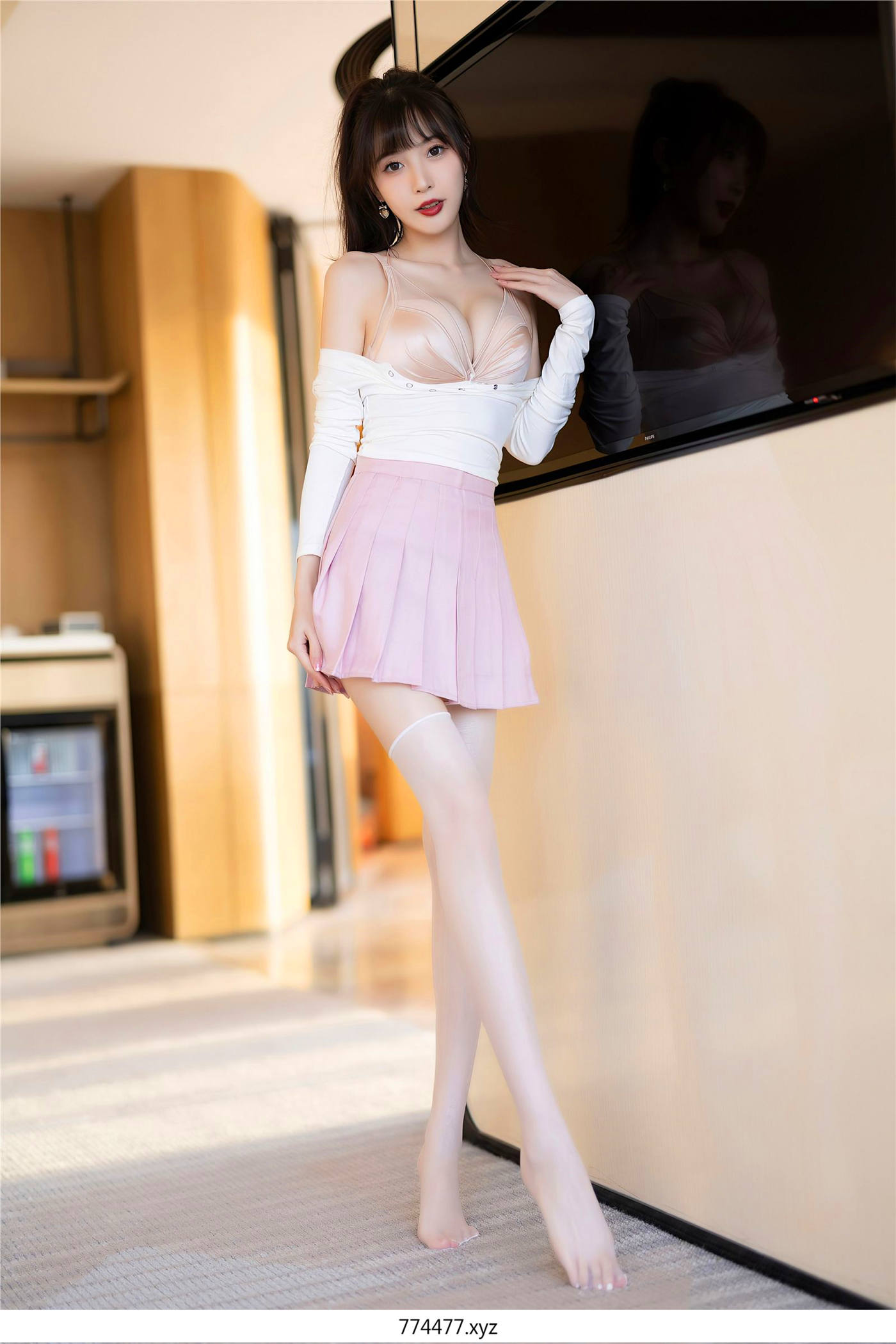 569ae2a84fcd35949a077037601d59d3.jpg