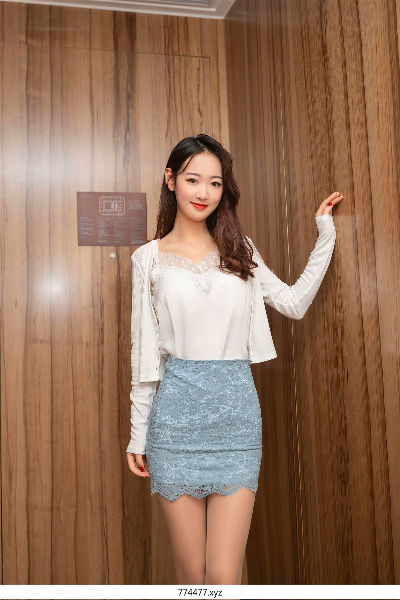 403b69bd654e35bb4bf6cefee1ca7fb6.jpg