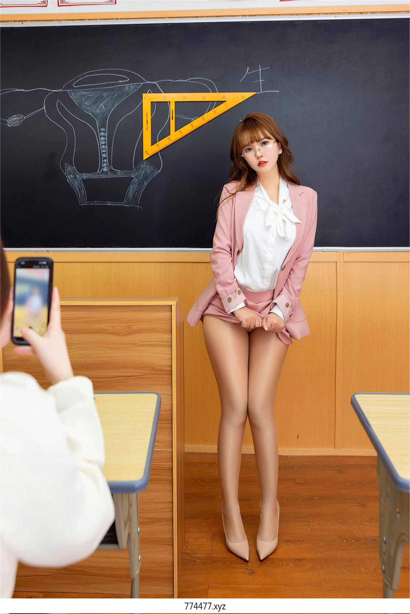 a5b52be5fbb2b0a8e44fc3846392e2ae.jpg