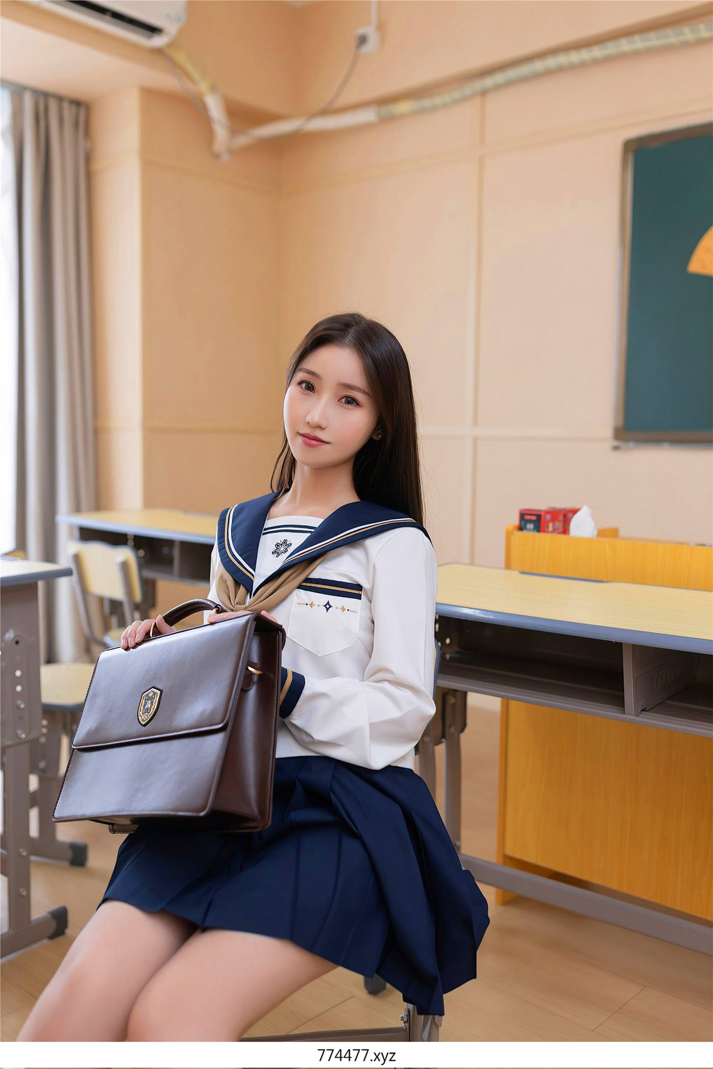 26f8970b554fb29e1abed8fffc42d504.jpg